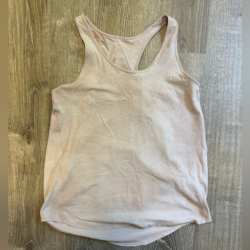 Lululemon tank with cross back